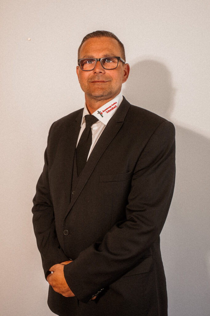 Ringo Stahr vom Team des Bestattungsinstituts Schombach
